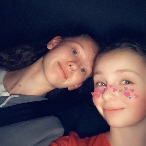 Meet your Posher, Alexis - Picture 4 of 4